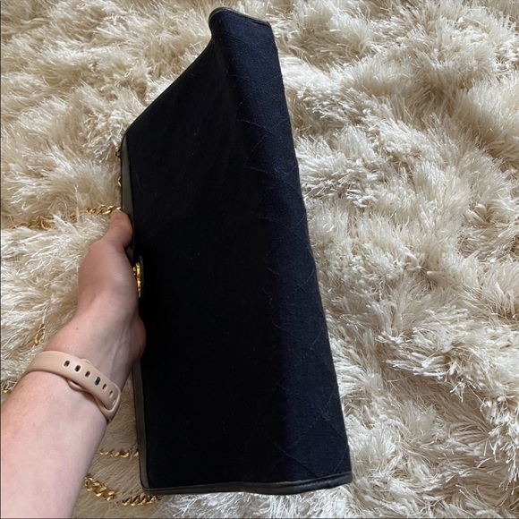 Chanel clutch - Picture 8 of 14